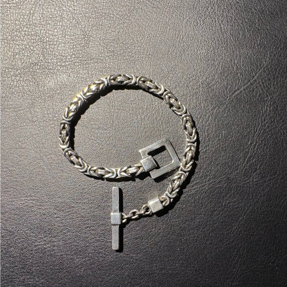 Lois Hill sterling silver Byzantine weave chain toggle clasp bracelet